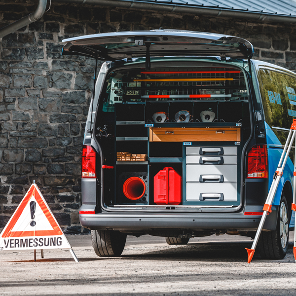 Geo van with in-vehicle equipment from Plastipol-Scheu